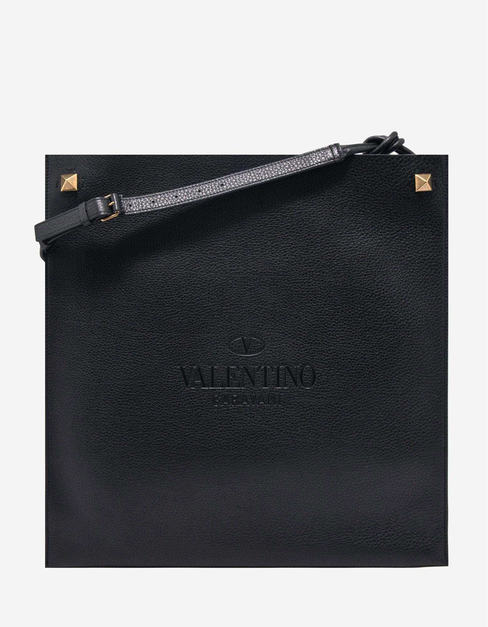 valentino-garavani-black-