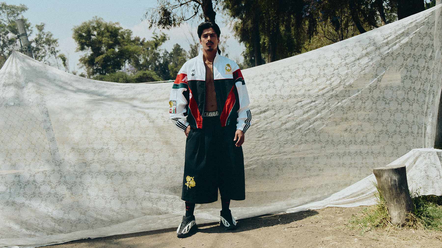 Shop the latest men's designer clothing from luxury brands like Willy Chavarria, Stone island, Kenzo and more