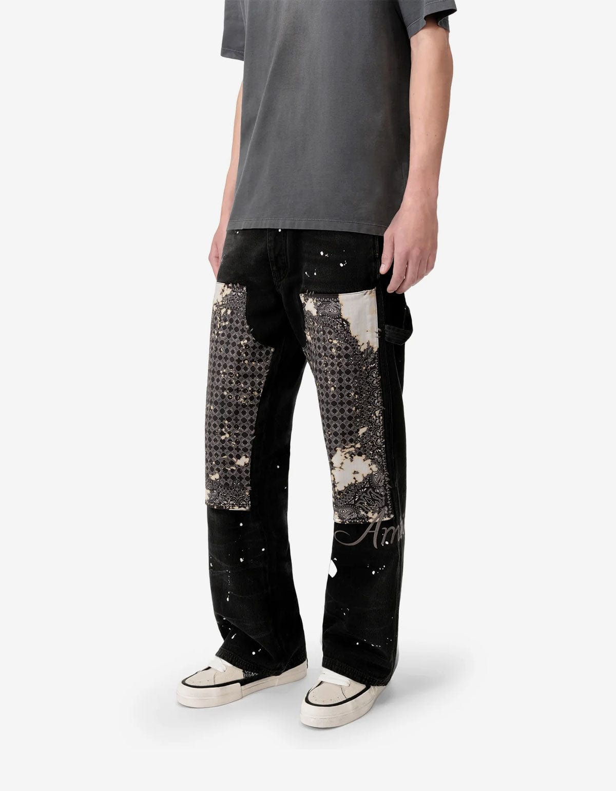 Amiri Black Bleach Bandana Carpenter Jeans AMDNGH1081 051 