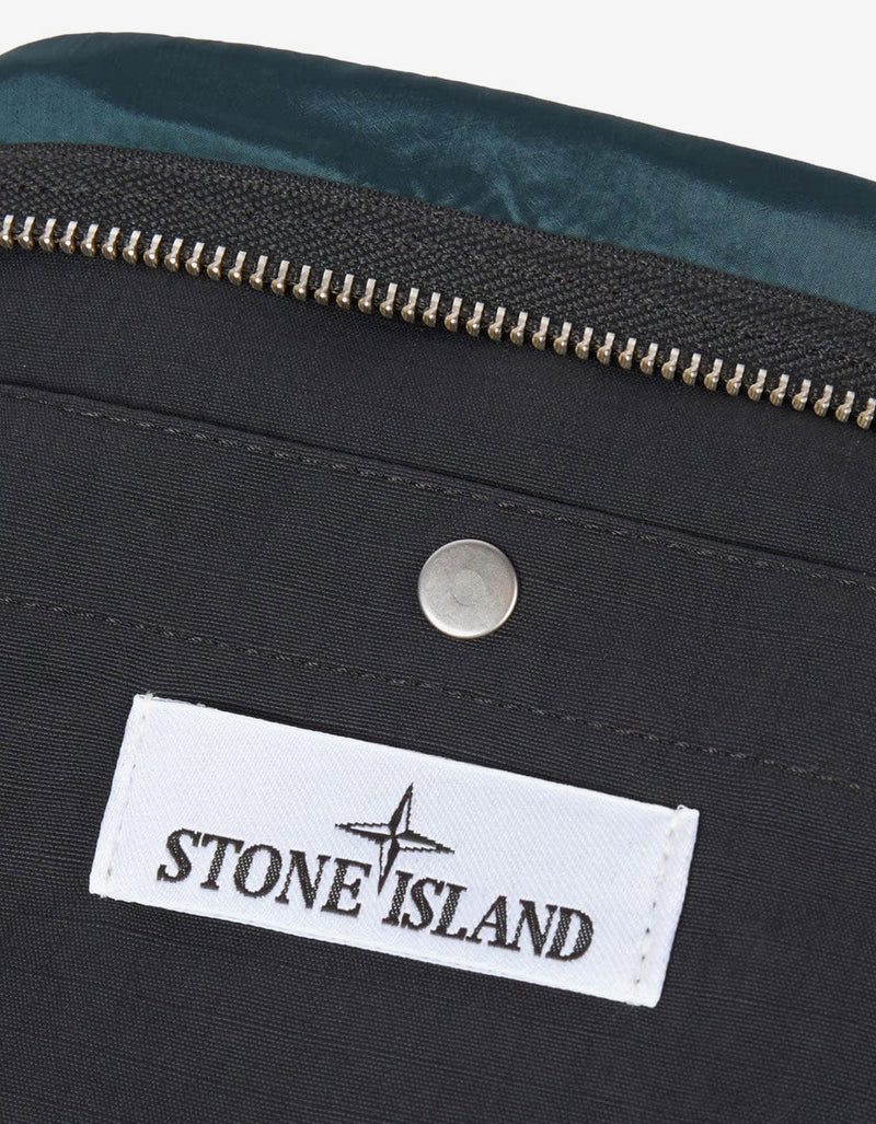 Stone Island Teal Green Nylon Metal Pouch Bag K2S159200015 V0057