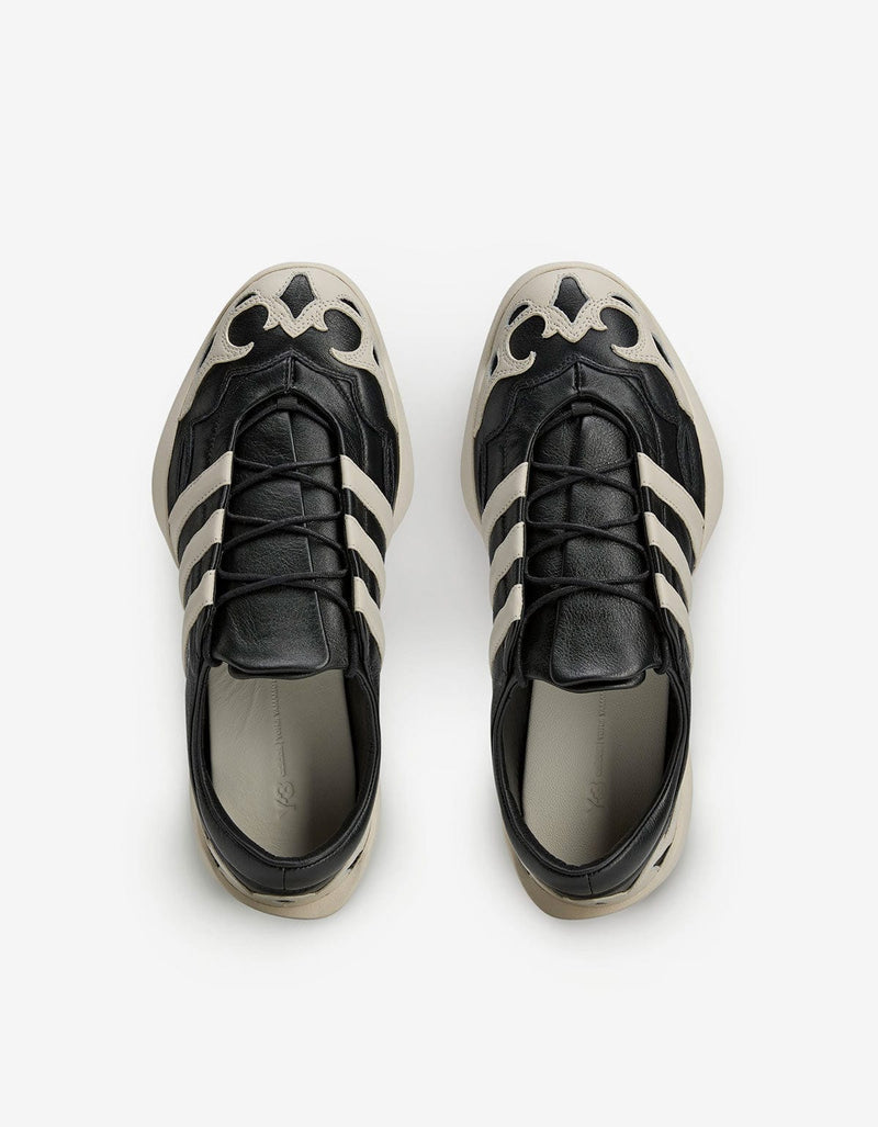 Y-3 Black Regu 2002 Trainers JR3600