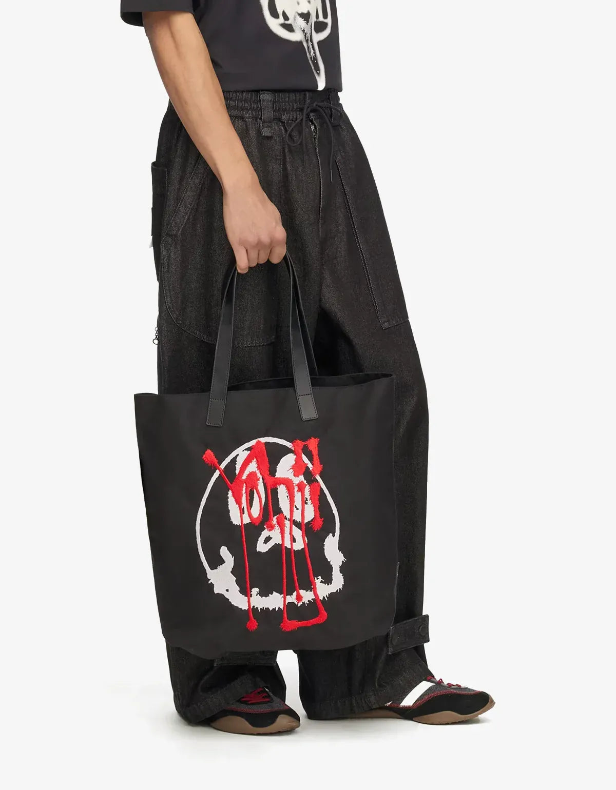 Y-3 Black Chito Graphic Tote Bag KW9632