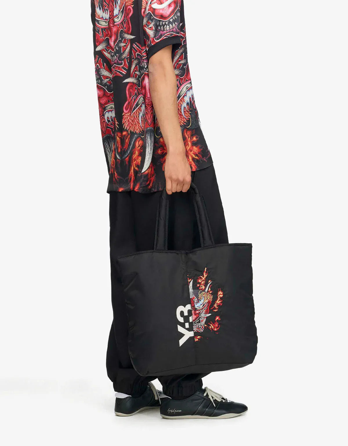 Y-3 Black Graphic Tote Bag KW9630