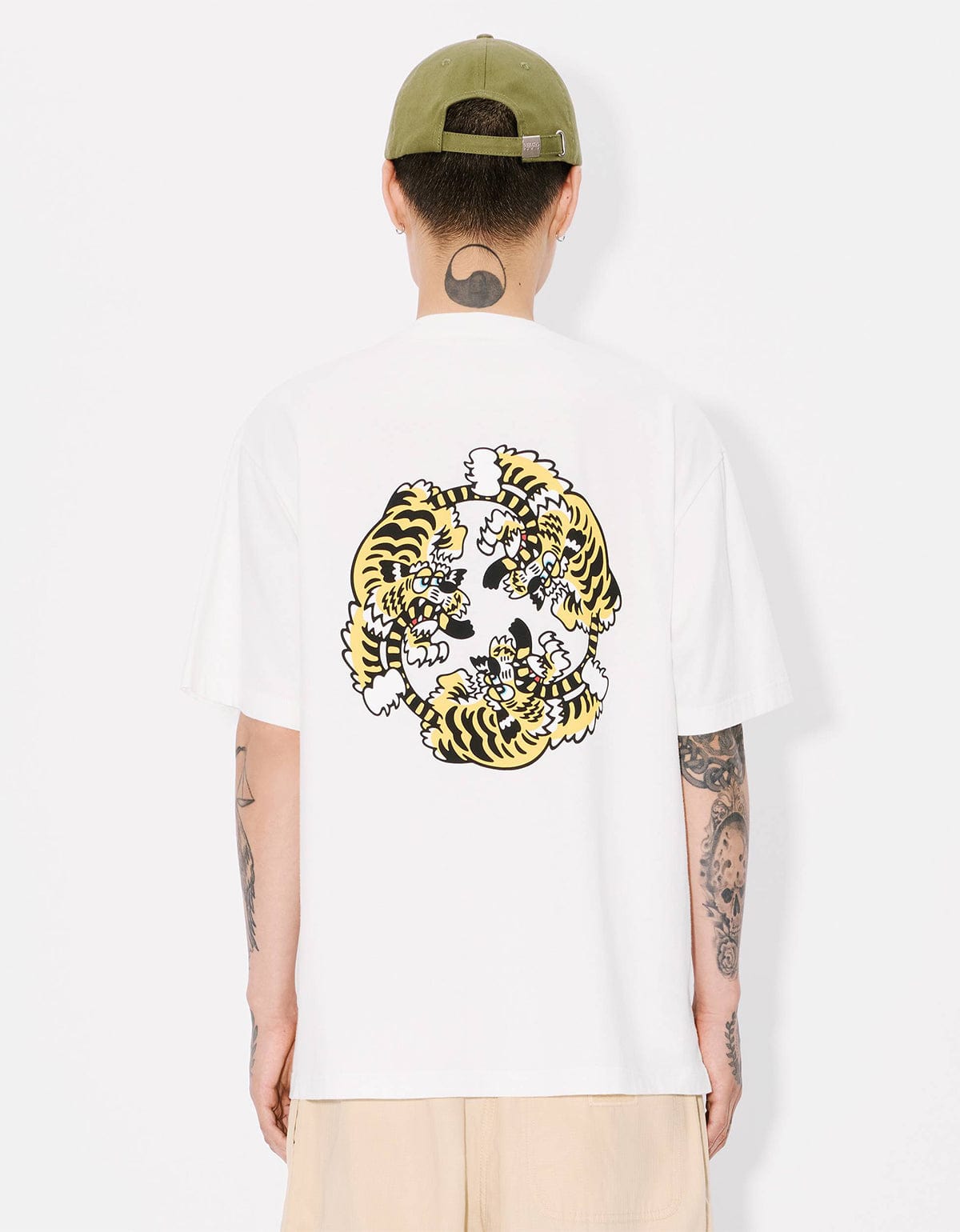 ★KENZO★ Kenzo Verdi Market Short Sleeve T-Shirt Off White Kenzo Verdy Market Genderless Oversized Off-White T-Shirt