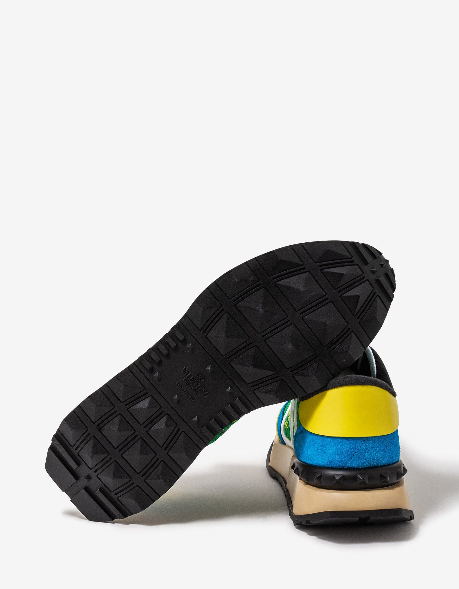 SALE♪【VALENTINO】 ガラヴァーニ LACERUNNER スニーカー Valentino Garavani Lace and Mesh Lacerunner Sneakers | Saks
