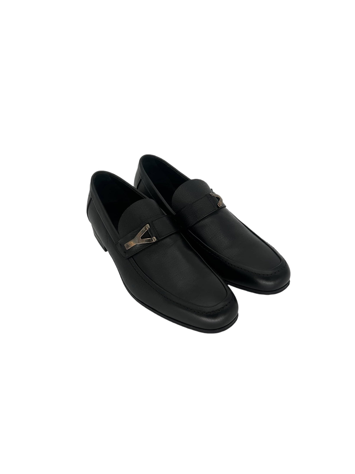 Yves Saint Laurent Black Grain Leather Moccasin With 'Y' Metal Logo